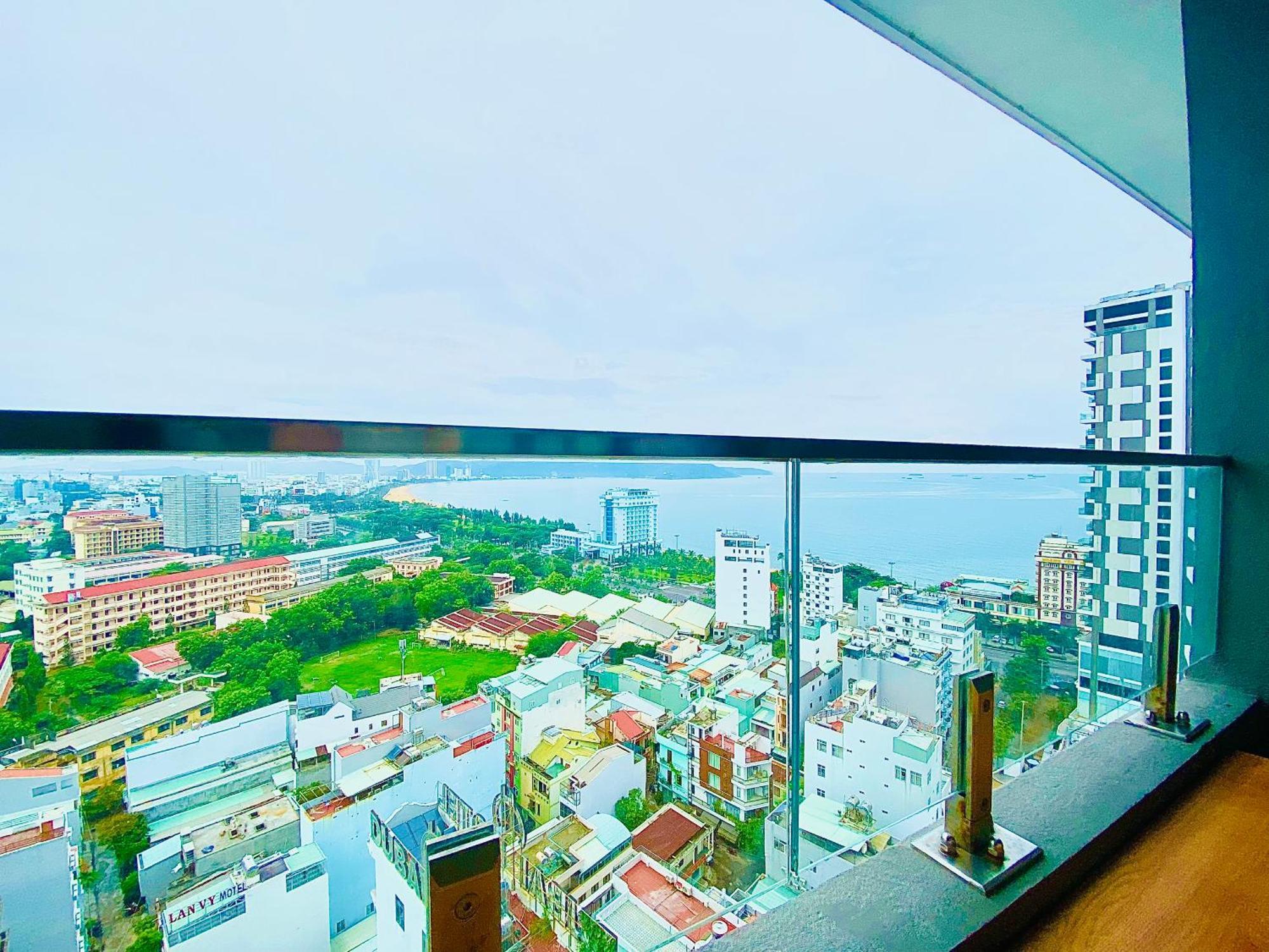 Appartamento The Sun Beach - Flc Sea Tower Quy Nhon Esterno foto